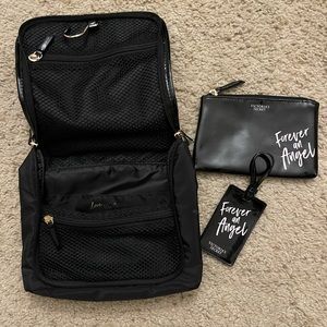 VS hanging 3pc cosmetic bag set